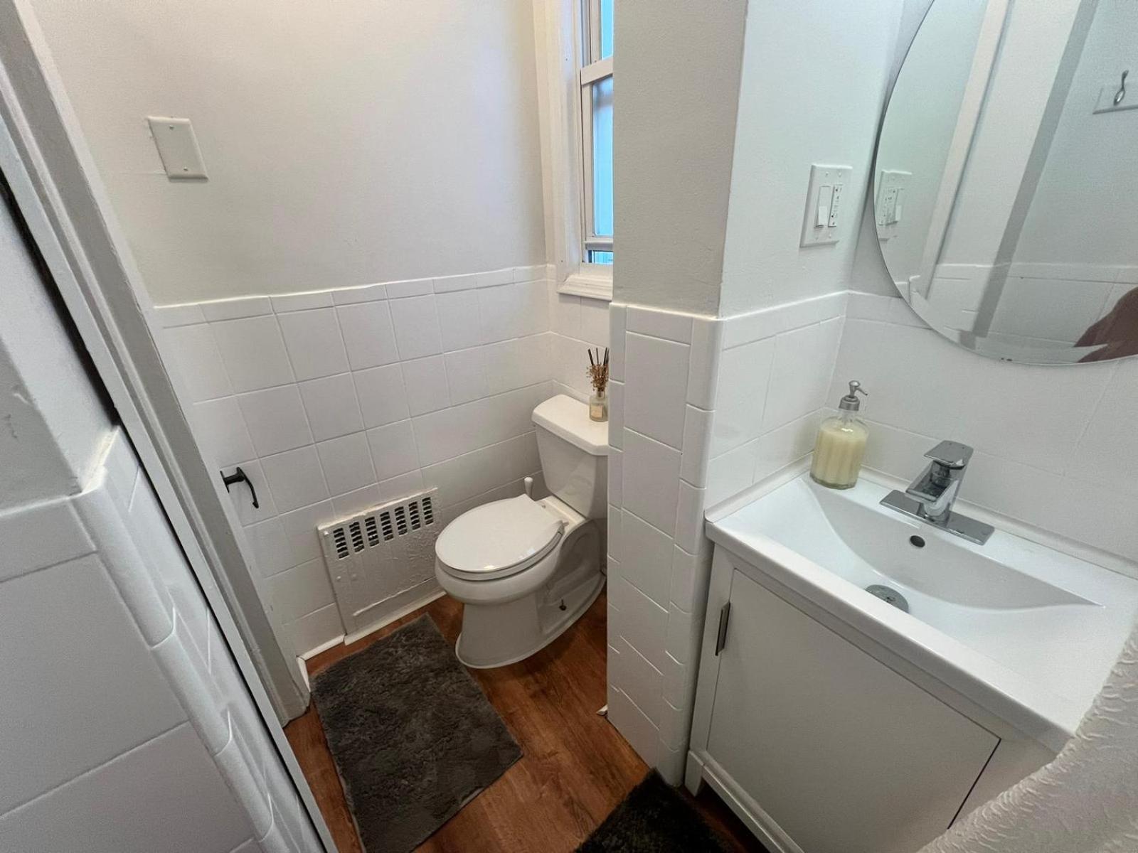 7-A Diamond In Yonkers Apartment Exterior photo